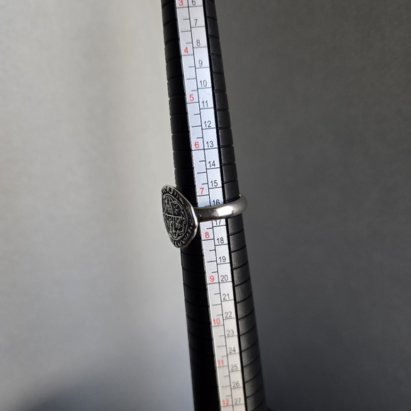 James Avery Retired Evangelist Ring - Picture 6 of 6